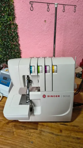 Máquina de costura 