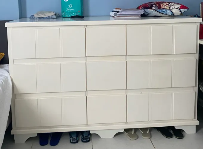 VENDO CÔMODA 