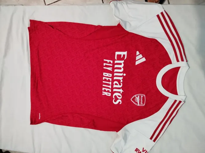 Camiseta Adidas dri fit