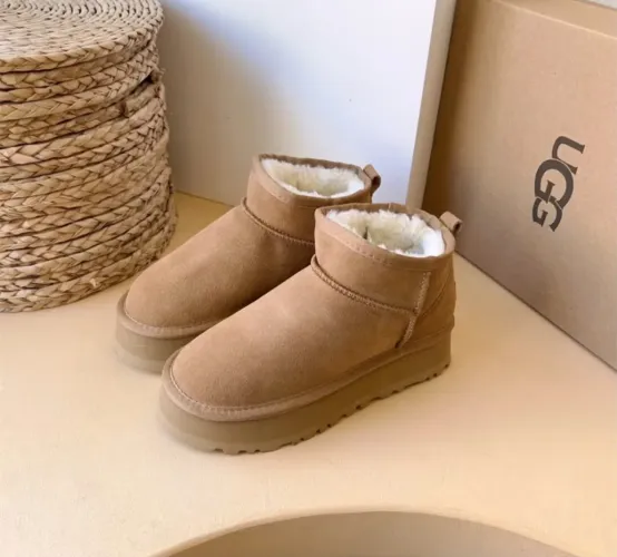 Bota UGG Tamanho 37 (38/39)