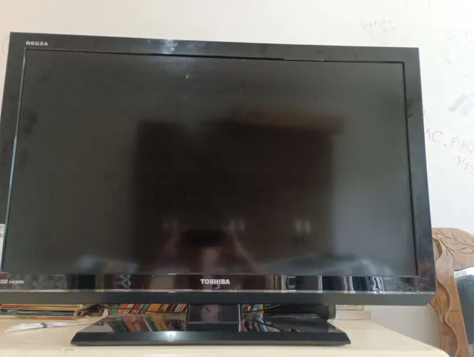 Televisão TOSHIBA 42 polegadas