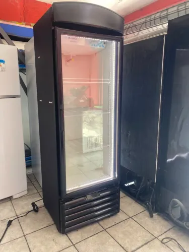 Expositor Refrigerador 540L 220V Metalfrio com Led