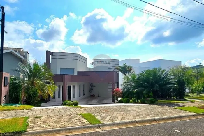 Casa Condomínio Portal de Bragança
