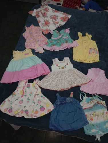 Lote de roupa menina