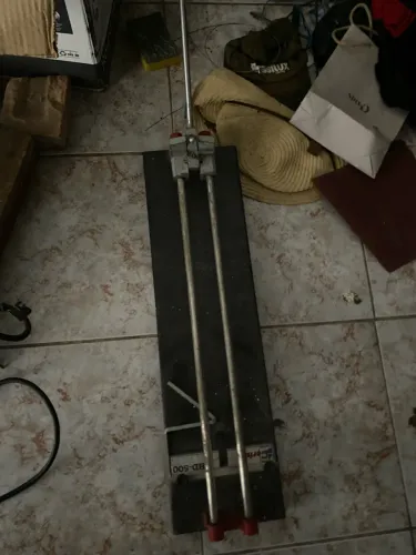 Cortador de piso