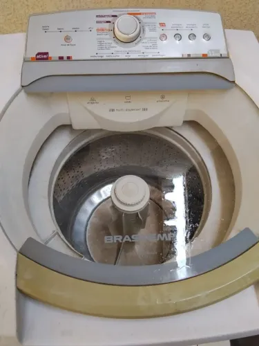 Máquina de lavar roupa Brastemp 11 kilos
