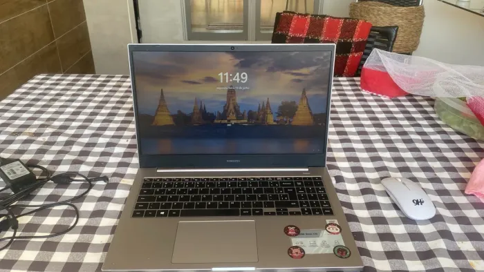 Vendo notebook Samsung