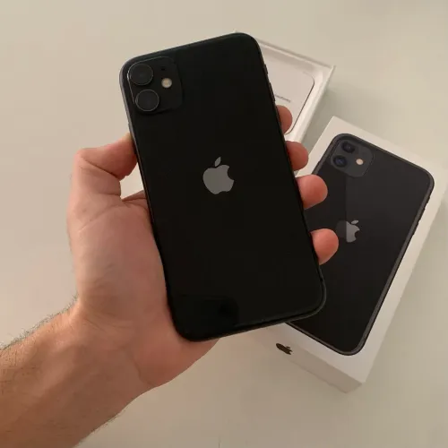 iPhone 11 64GB novinho 