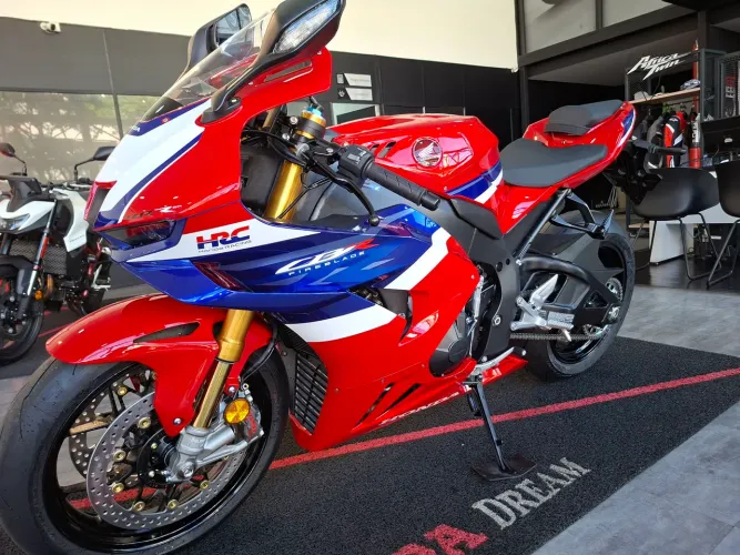 CBR 1000R-RR FIREBLADE SP 2026