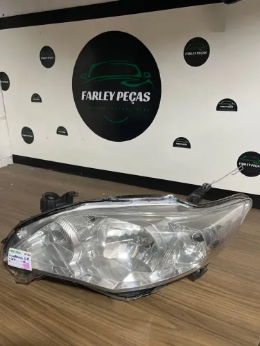 Farol Toyota Corolla 2009? L/E Original