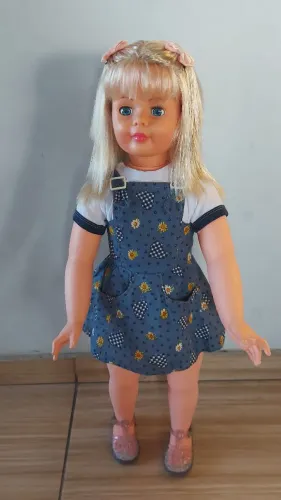 Boneca Amiguinha Estrela, sem avariad, impecável Anos 90, vestido original