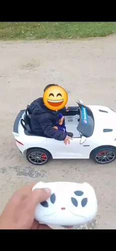 Carro elétrico infantil passeio