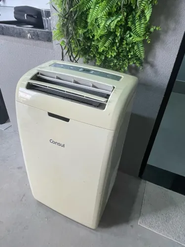 Ar condicionado portátil Cônsul 12.000 btus