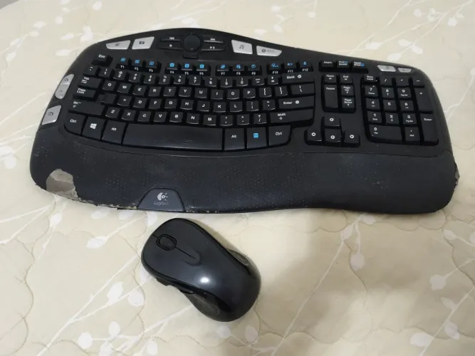 Teclado K350 Logitech e mouse ergonomicos