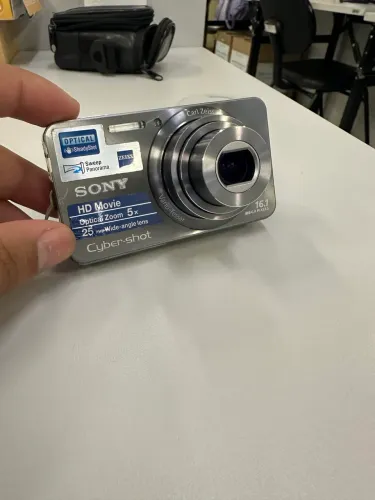 Câmera digital cyber shot Sony 16.1mp dsc-w570