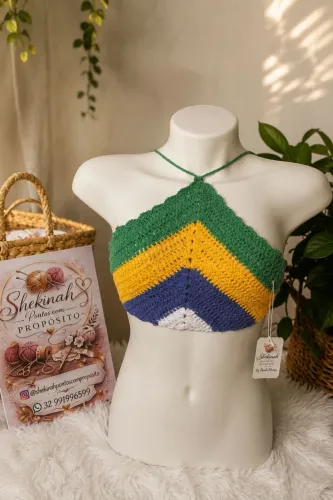 Cropped de crochê Brasil