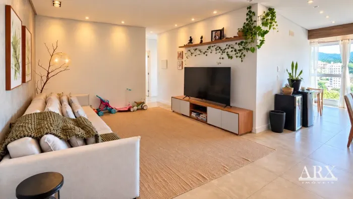 APARTAMENTO SEMIMOBILIADO À VENDA NO BAIRRO ITOUPAVA NORTE BLUMENAU