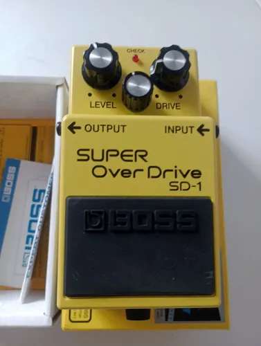 Pedal Boss SD-1 Made in Taiwan