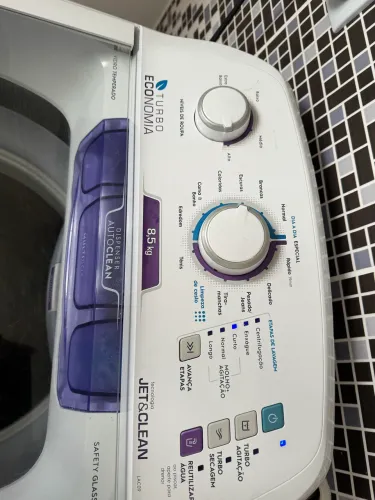 Máquina de Lavar Electrolux 8,5kg Branca Turbo Economia com Jet&Clean e Filtro Fiapos