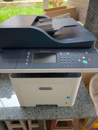 Vendo IMPRESSORA FULL DUPLEX MULTIFUNCIONAL XEROX 3345-DNI LASER MONO, Wi-Fi. Leia.