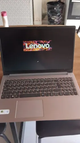 Computador lenovo