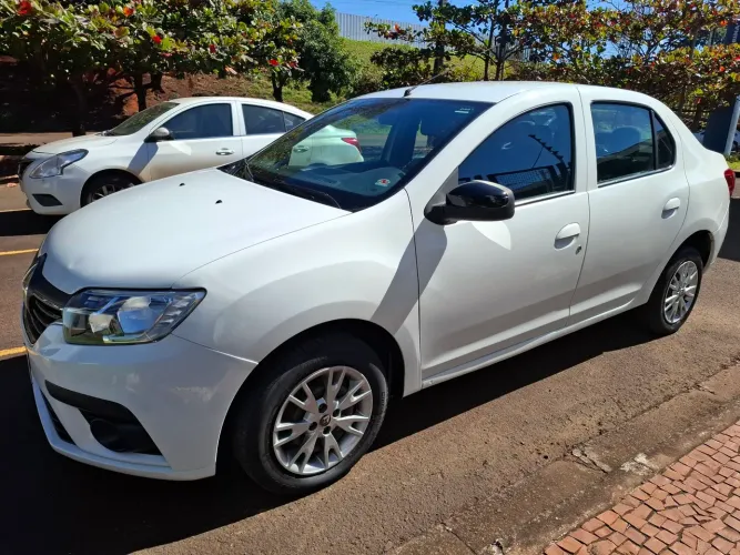 Renault Logan Zen Flex 1.0 12V 4P Mec. 2023