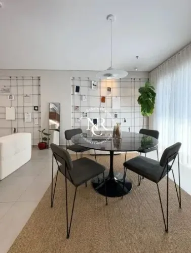 SALA COMERCIAL REFORMADA Á VENDA| 43m² | VAGA | VILA MATIAS SANTOS