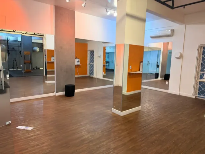 Aluga sala comercial