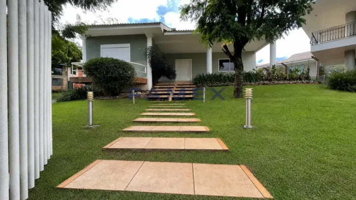 Casa com 1 suite e 2 quartos a venda - bairro Pinheiros - Pato Branco. - CA1466