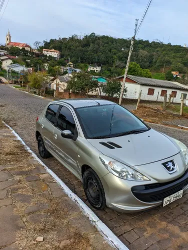 Peugeot 207 XR 1.4 Flex 8V 5P 2009