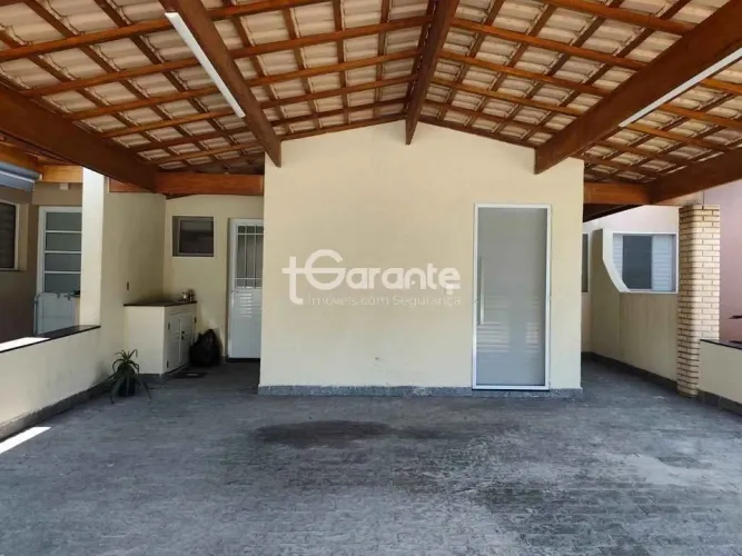 Condomínio Village Amato