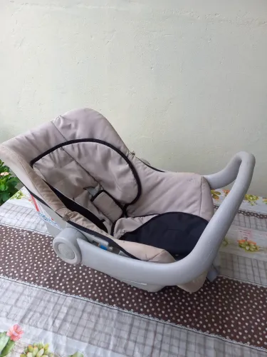 Bebê conforto