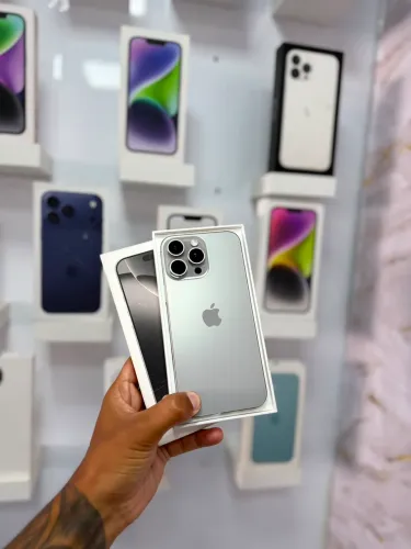 iPhone 16 Pro Max - 256GB