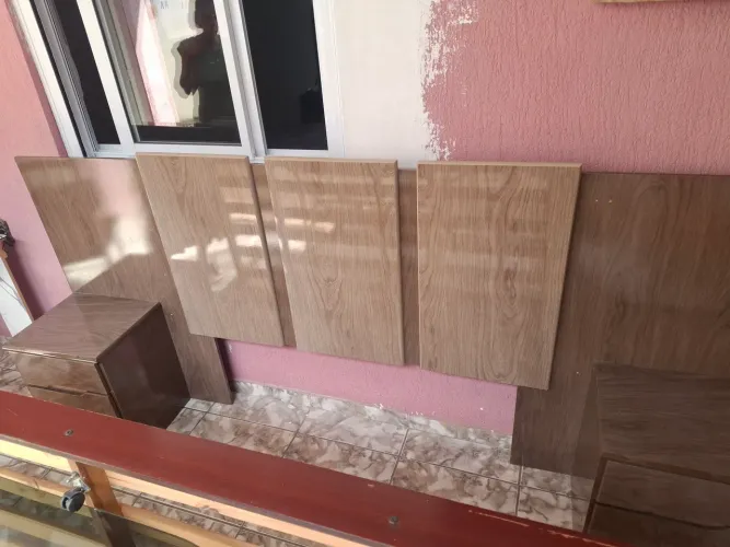 Cabeceira para cama de casal com gavetas (tamanho Queen ou ajustável para camas menores)