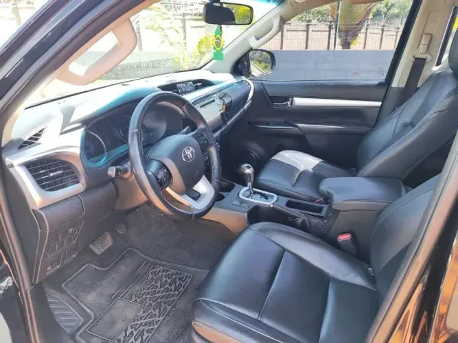 Toyota Hilux CD SRV 4X4 2.8 TDI Diesel Aut. 2018