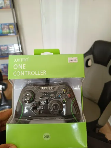 Controle Xbox one séries s e Pc (somos loja física) produtos com garantia