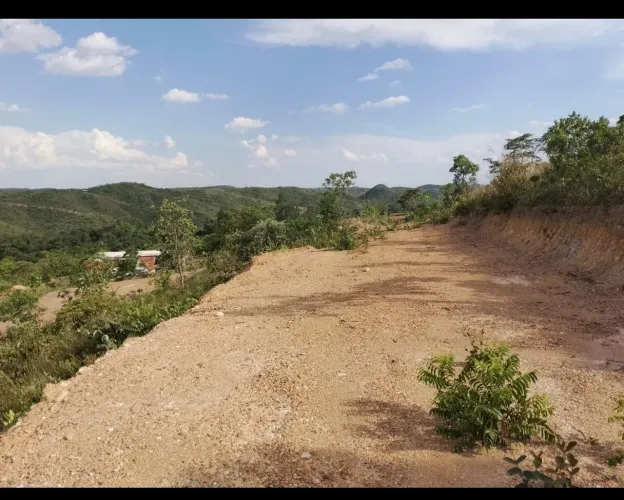 Vende-se lotes de 500 M², Entrada mais parcelas, está localizado no Sobradinho dos melos