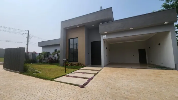 Casa em Condomínio para Venda em Álvares Machado / SP no bairro Condomínio Valência 2