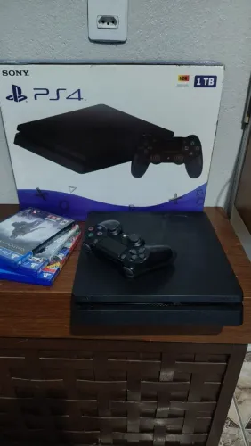 Vendo ps4 slim 