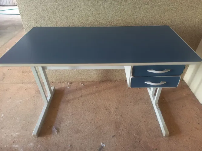 Mesa de escritório 