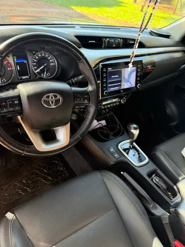 Toyota Hilux CD SRX 4X4 2.8 TDI 16V Diesel Aut. 2021
