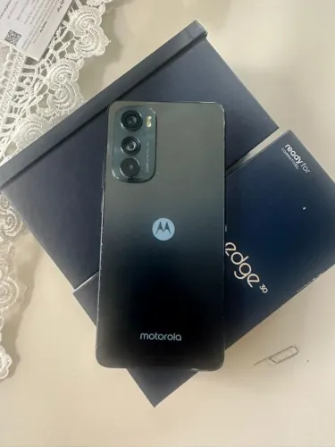 Celular Moto Edge 30 