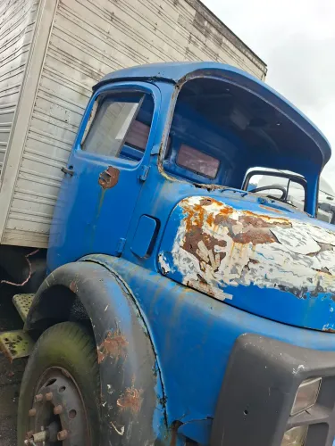 Vendo cabine do Mercedes