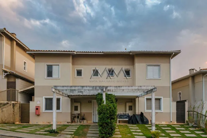 Casa à venda no Condomínio Village Royale | 126 m² - 3 quartos