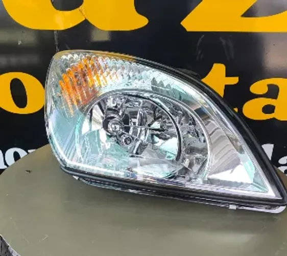? Farol Mercedes-Benz Classe GL (Geração X164) - Modelos GL350, GL450, GL500