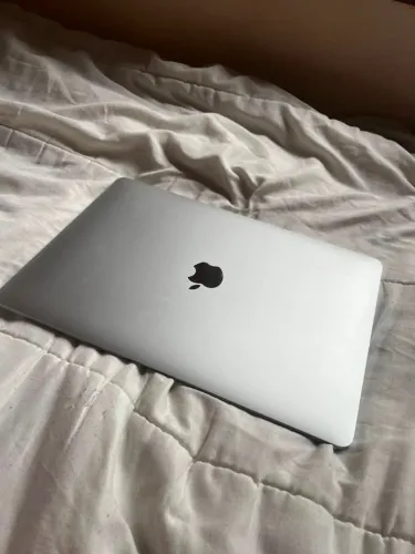 MacBook Air M1 8GB 256SSD | Ideal para trabalho e estudos