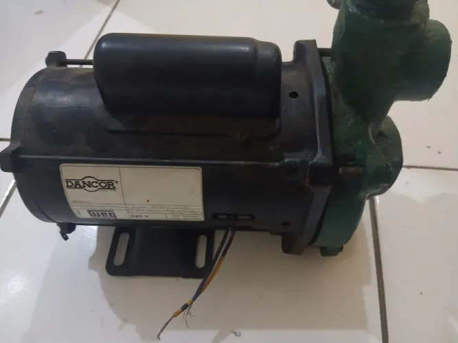 Motor bomba injetora dancor toda revisada perfeitamente boa garantia de 3 meses garantia