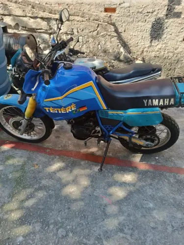 Moto Tenére Yamaha 600