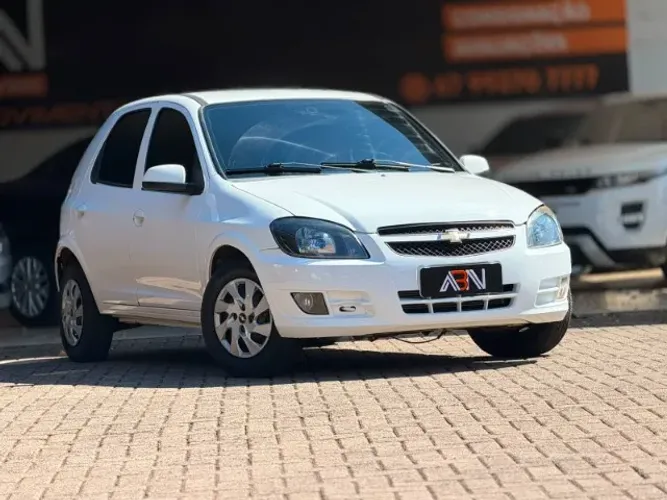 Chevrolet Celta Spirit/ LT 1.0 MPFI 8V Flexp. 5P 2013