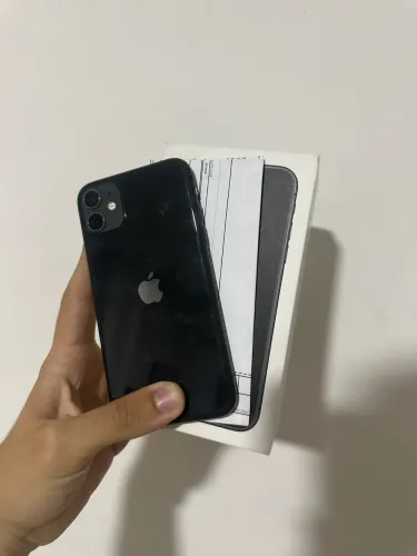 iPhone 11 64gb 82% de saúde de bateria + NF